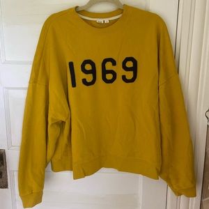 GAP oversized crew neck